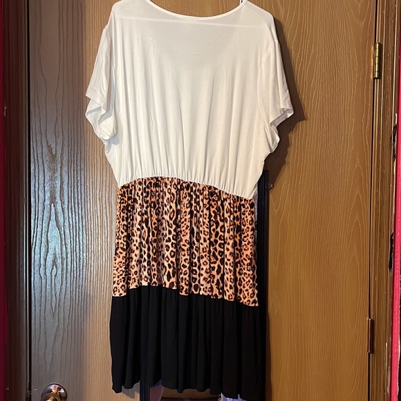 Beautiful color block tunic/dress - Picture 4 of 4